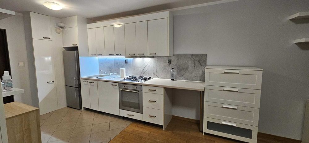 Do wynajęcia od 1.12 Kawalerka przy Czerniakowskiej 141