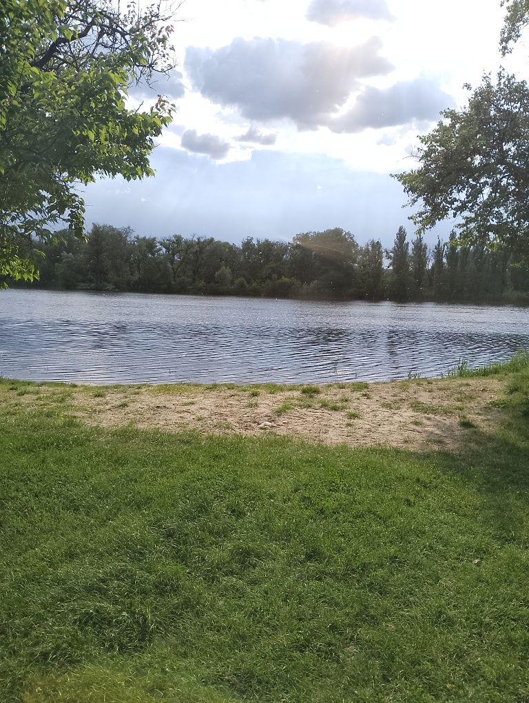 Будинок з  Карпатським чаном, басейном з морською водою, сауною.