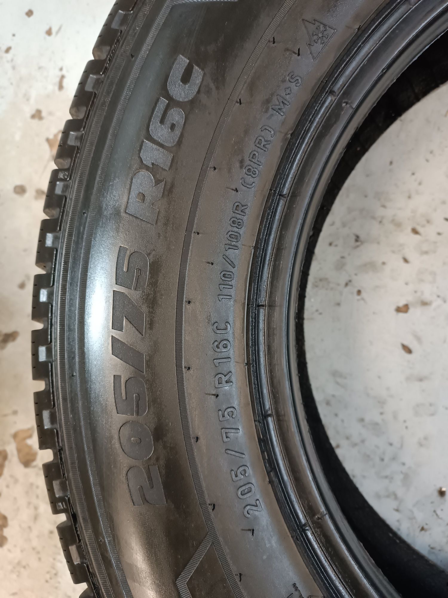 205/75R16C Pirelli Carrier Winter opony zimowe