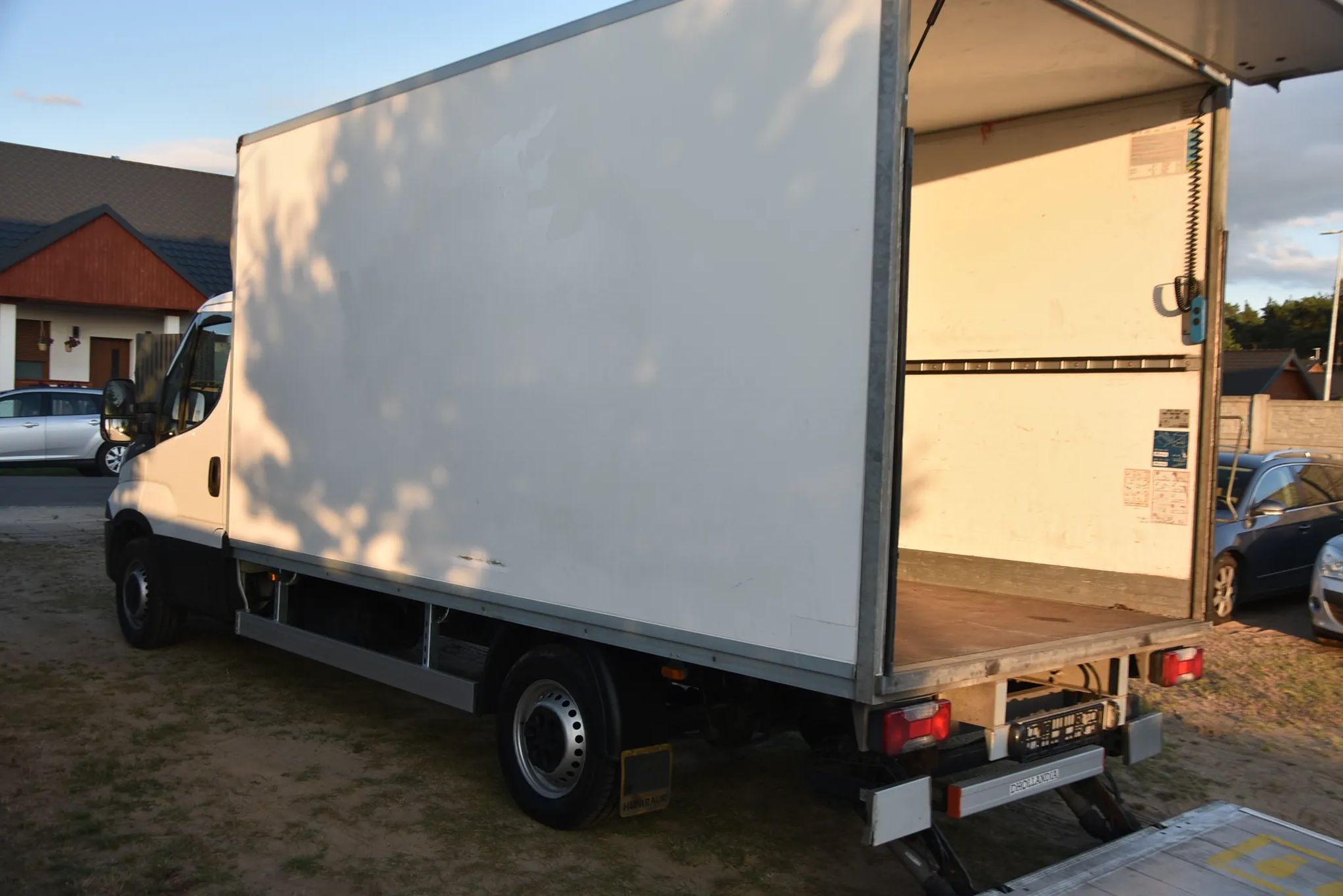 kontener z windą Dhollandia Dayli,Ducato,Master,Transit