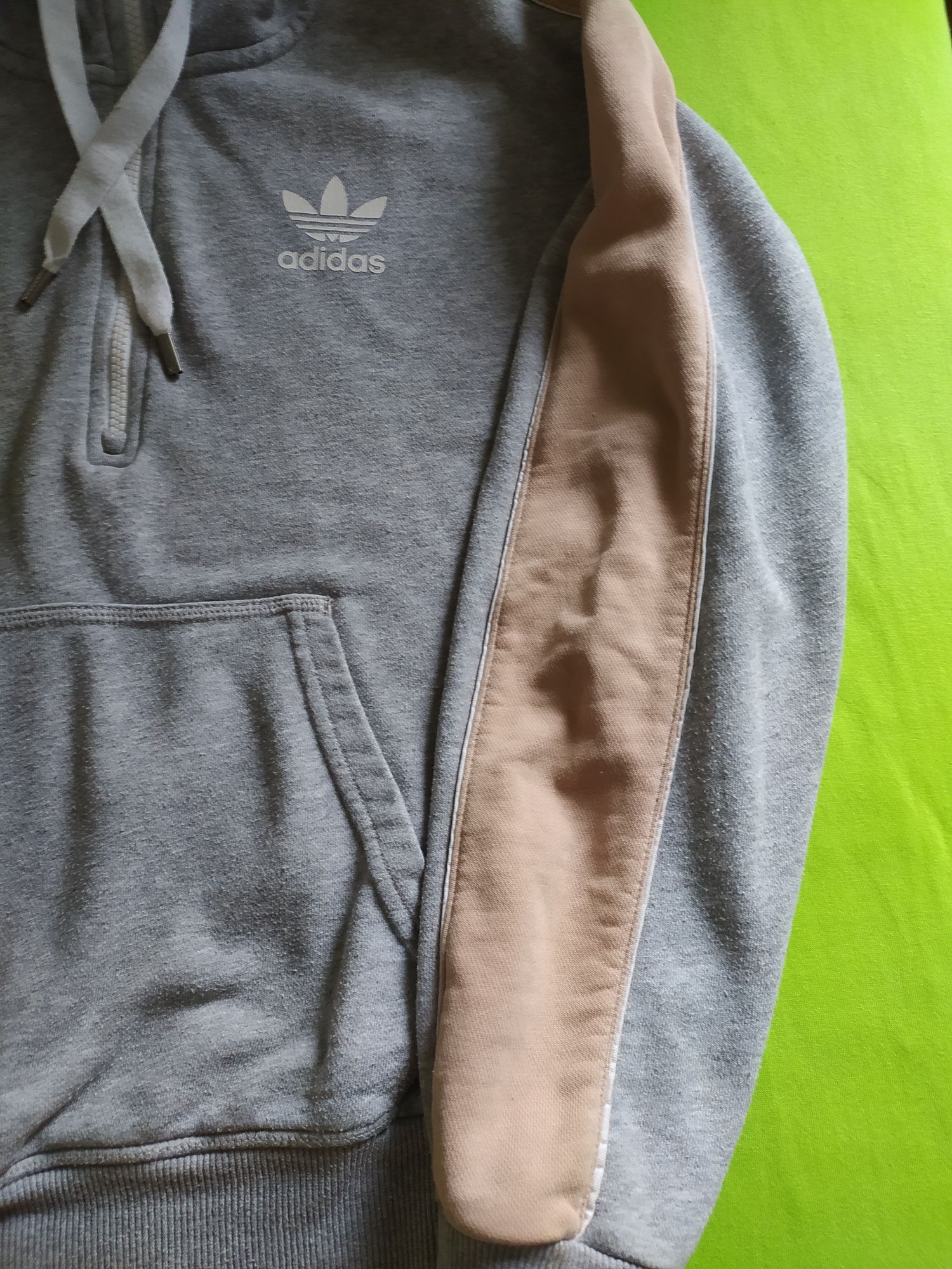 Bluza dzoewczęca Adidasa