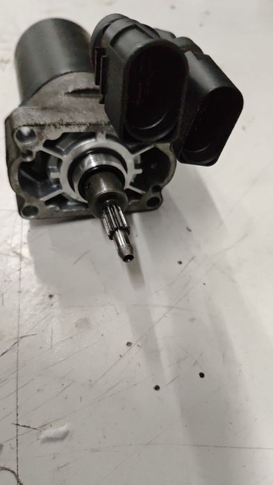 Motor de bloqueio traseiro touaregue