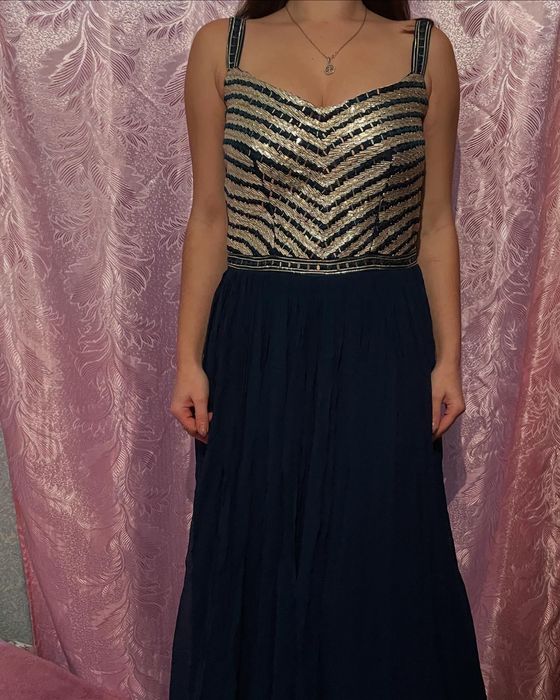 Випускна сукня жіноча