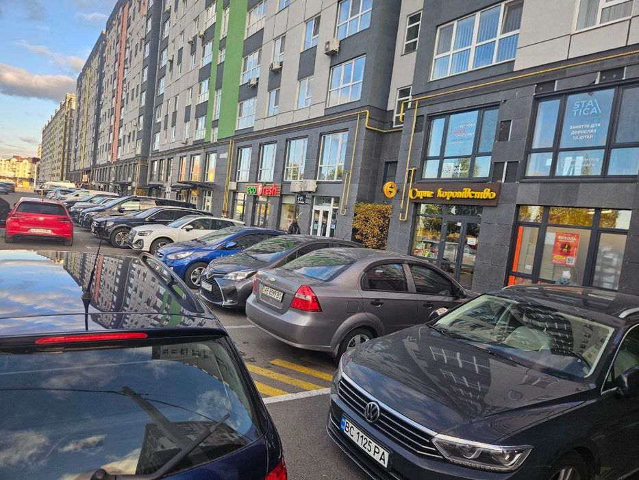 Продам приміщення 54м 2. Терміново! Зданий ЖК