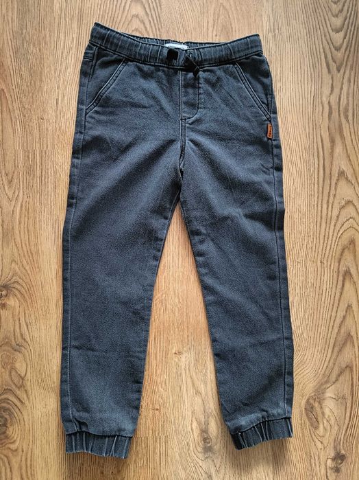 Spodnie chłopięce jak jeans rozmiar 128
