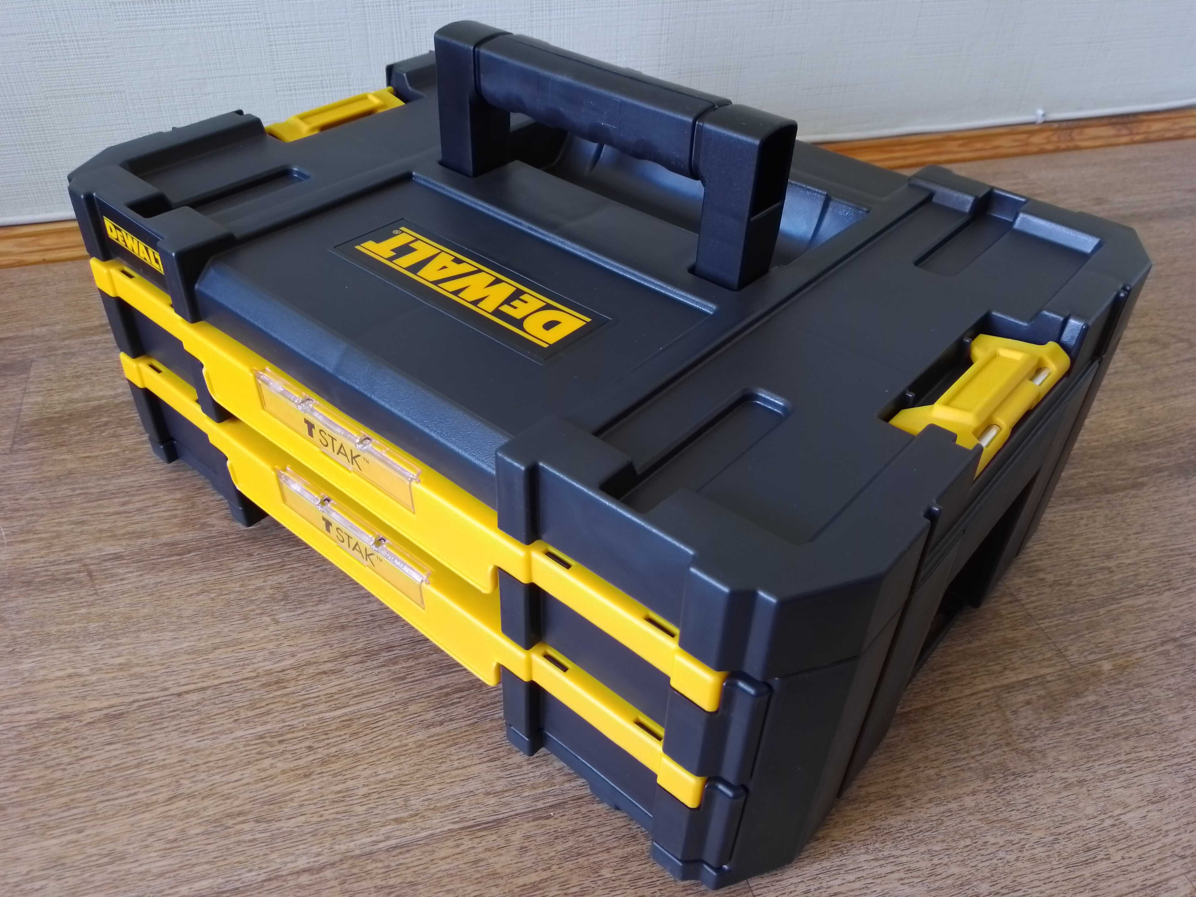 Ящик інструментальний TSTAK DeWALT DWST1-70706