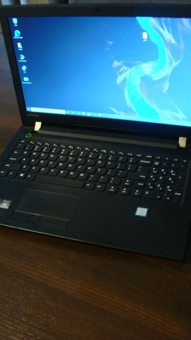 Laptop Lenovo /Proc. Intel i3-th7gen/500 GB/ FullHD 15,6"