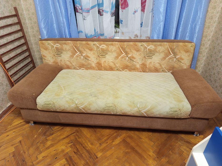 Продам 2спальний диван єврокнижка
