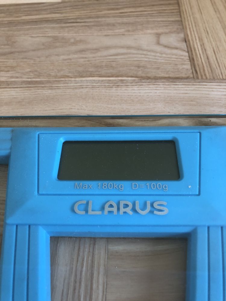 Waga łazienkowa z wyświetlaczem LCD Clarus