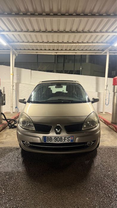 Renault Megane Scenic