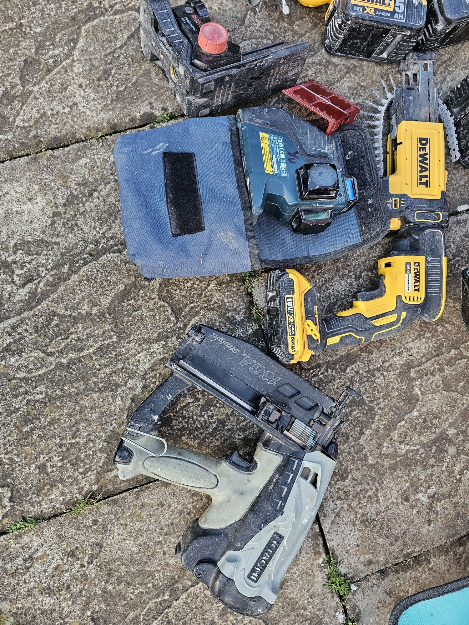 DeWalt i Hitachi - zestaw narzędzi 18 V