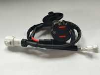 Ładowarka USB QC3 Yamaha Tenere 700 T7 woltomierz Plug&Play