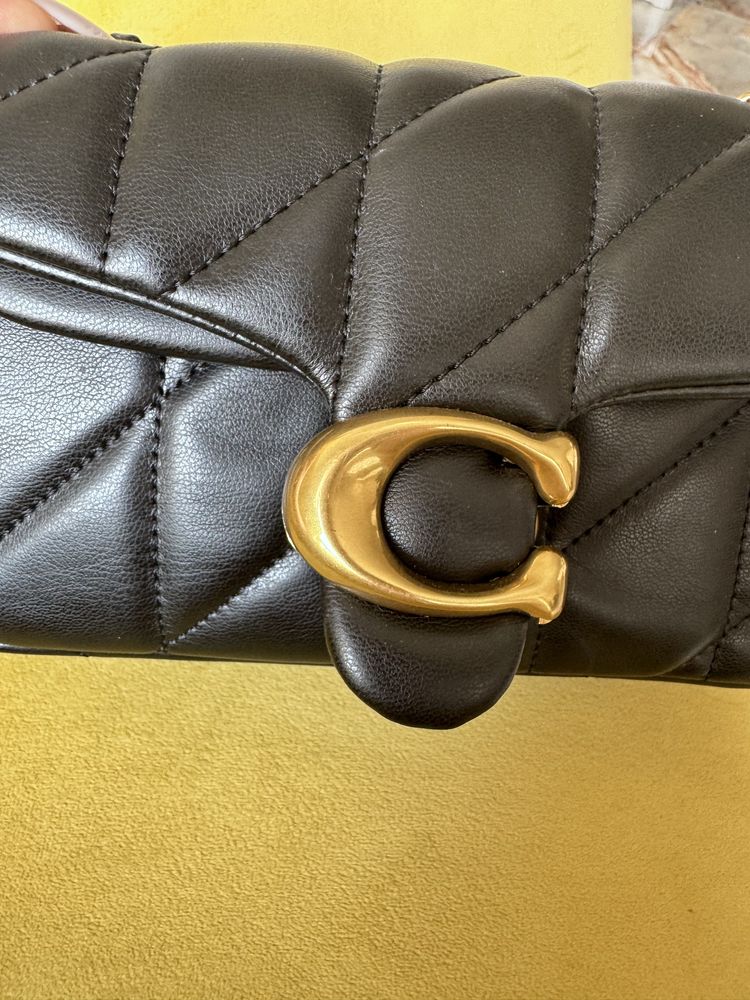 Жіноча сумка Coach