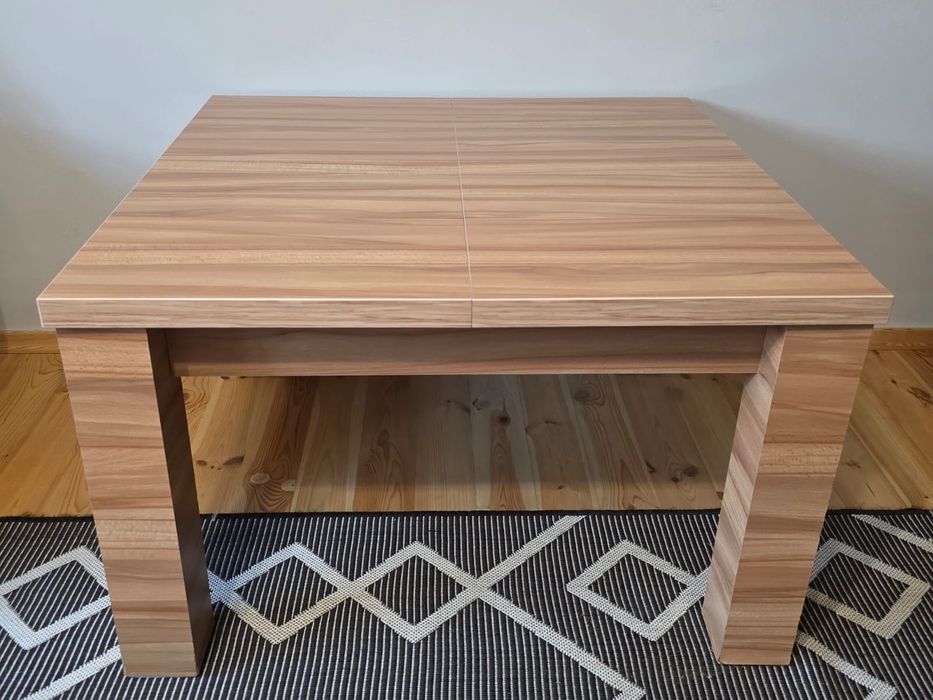 Sprzedam stół rozkładany