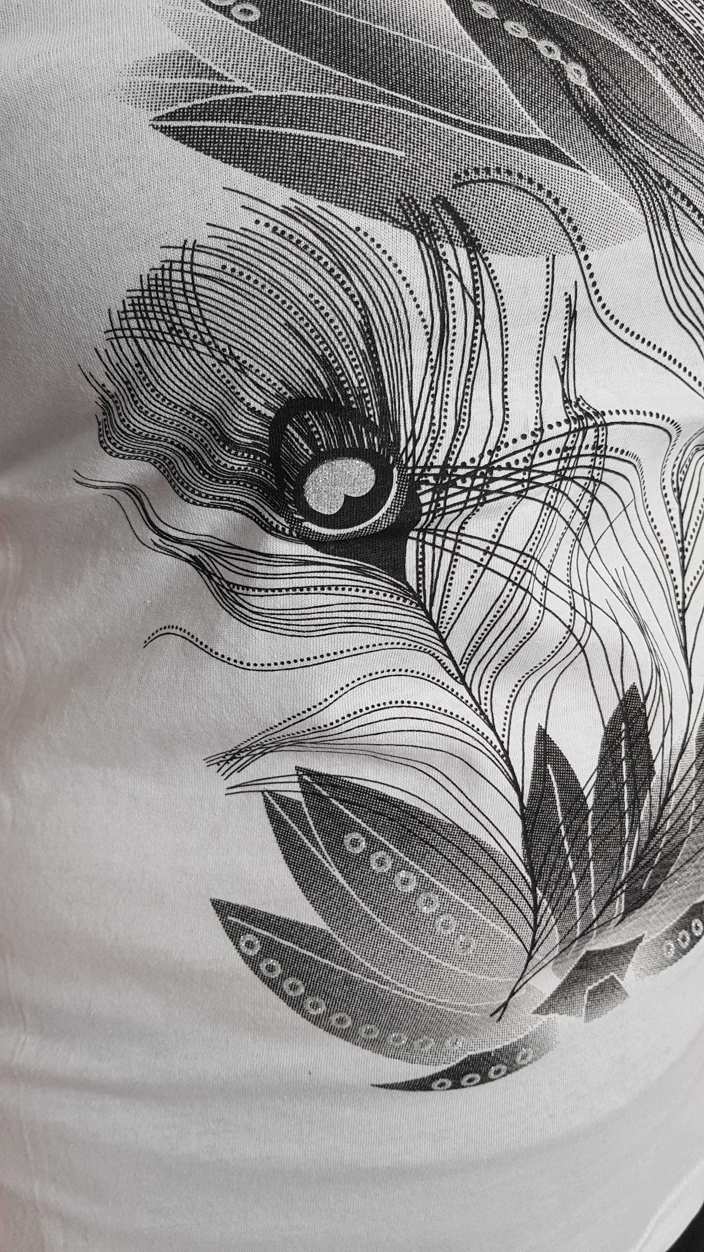 Biała bluzka w pióra Plus Size  R.XXL  R.3XL   R.4XL