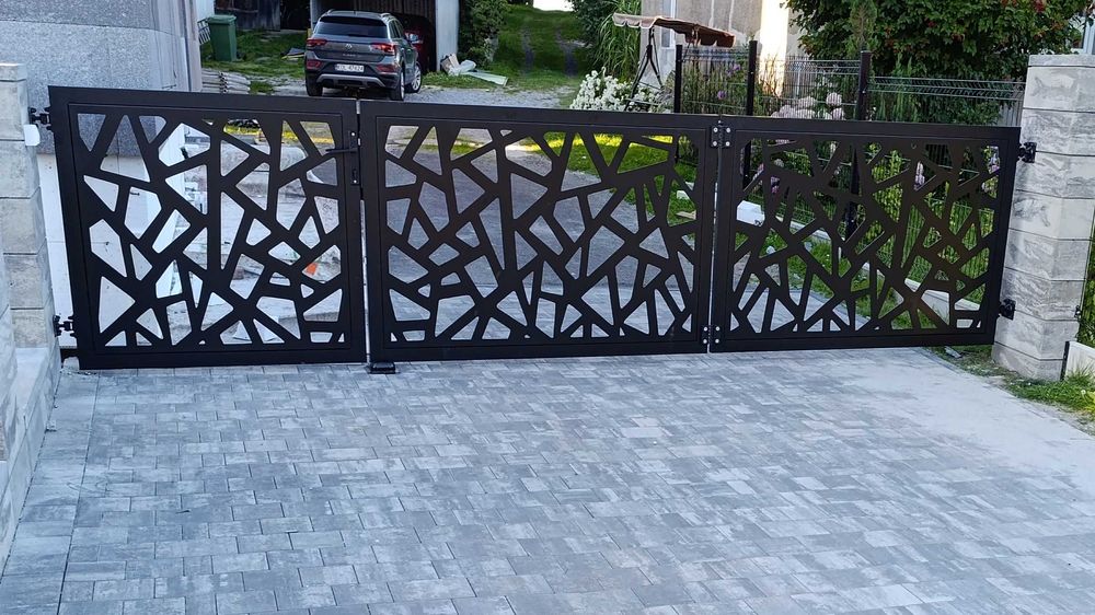 Brama  wypalana laserowo CNC nowoczesna 3mm Aluminium