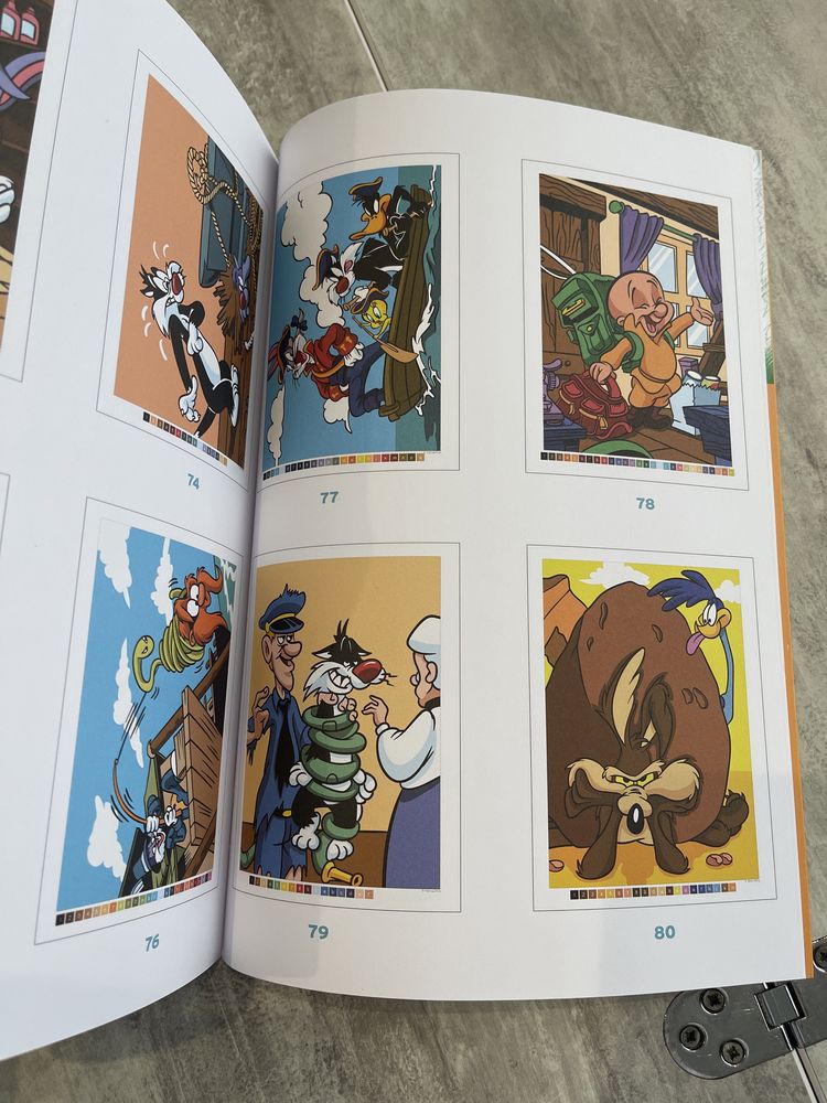 Disney розмальовка Coloring Book Looney Tunes