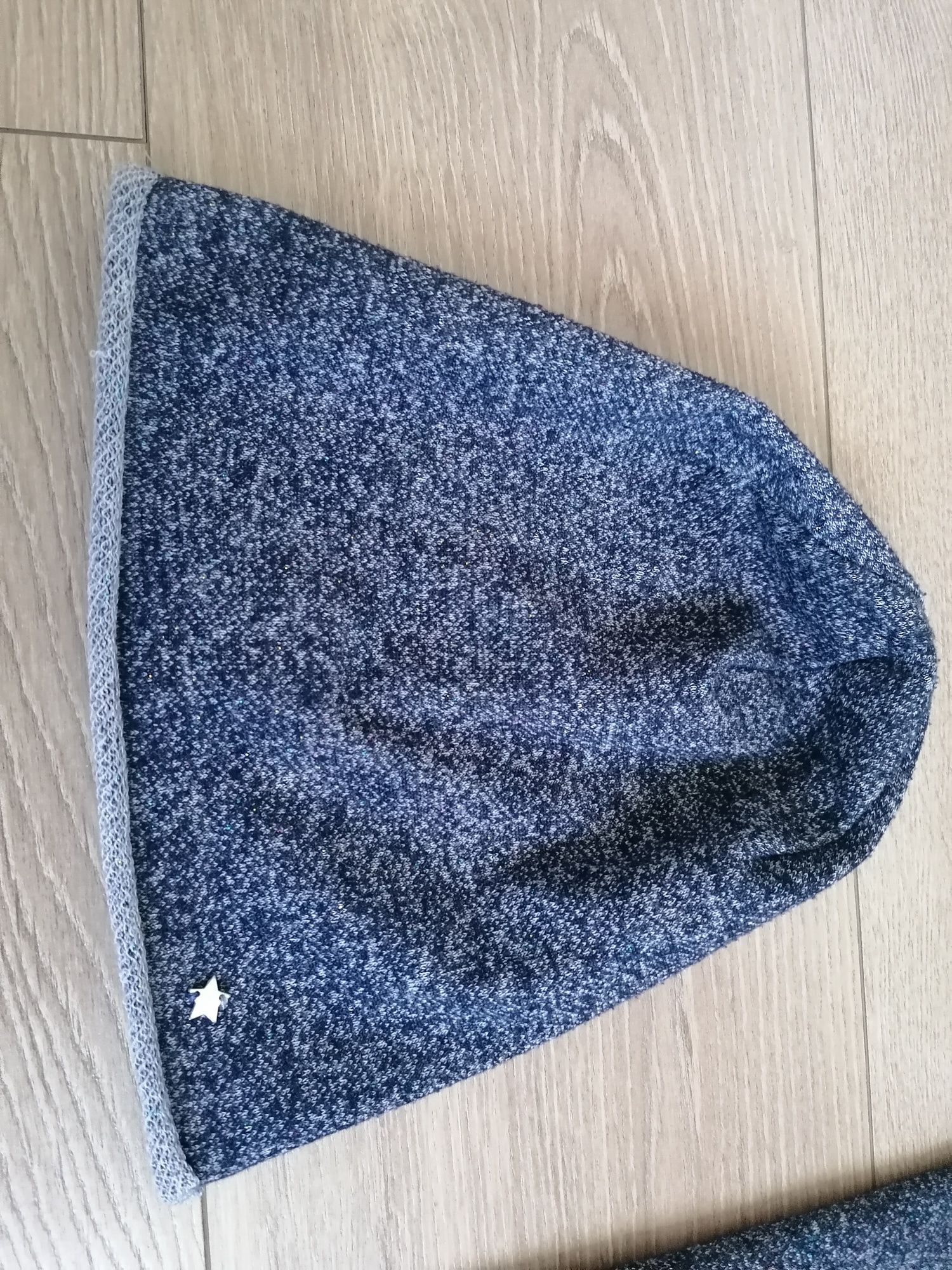 Zestaw czapka i komin rozm M