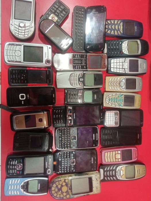 Лот телефонів Nokia