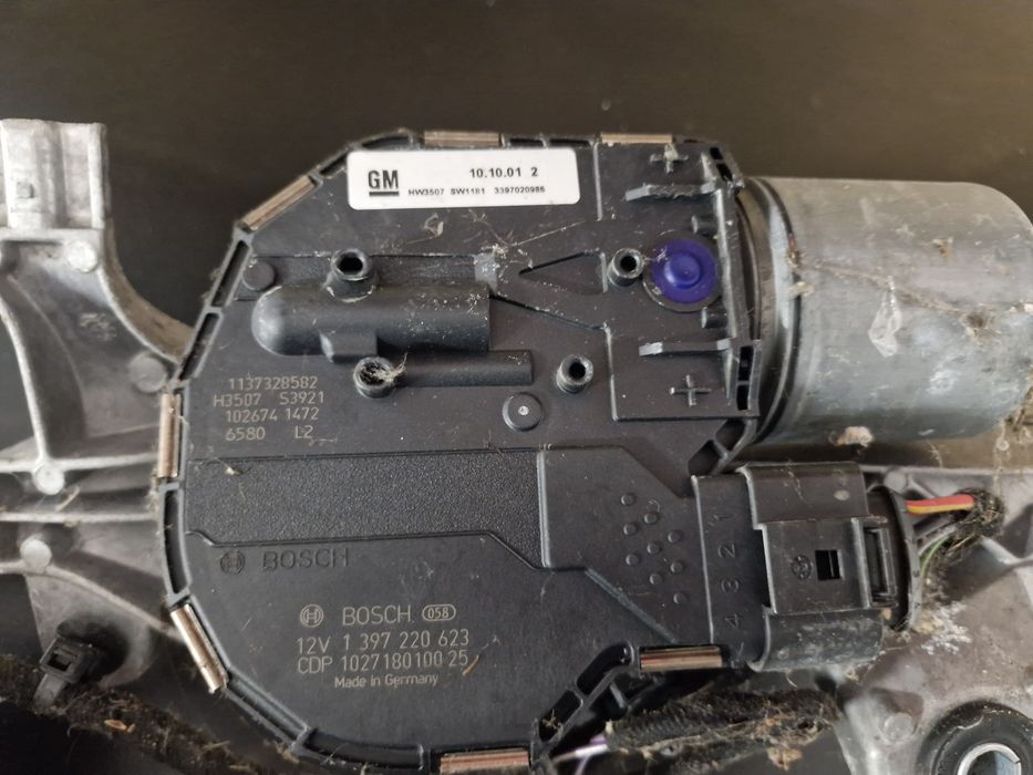 Mechanizm wycieraczek Astra J