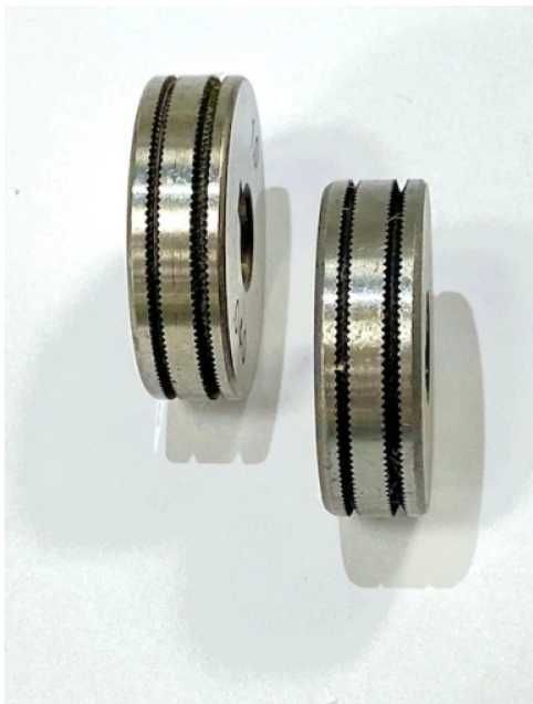 * Rolka radełkowana podajnika drutu K 0,8/1,0 mm do spawarek MIG *
