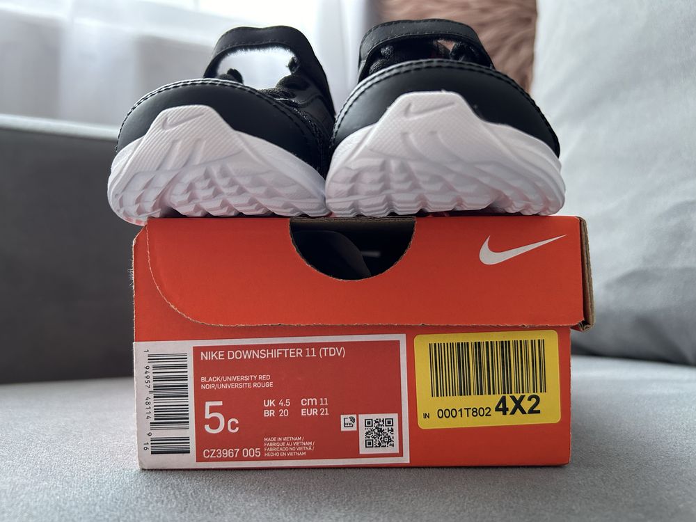 Buty Nike Downshifter 21