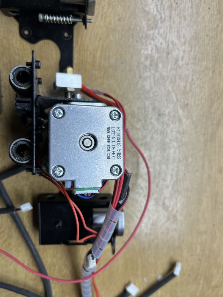 Zestaw silnikow Nema 17 / ekstruder / hotend / geeetech / drukarka 3d