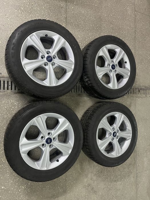 Диски з резиною Ford Kuga Escape