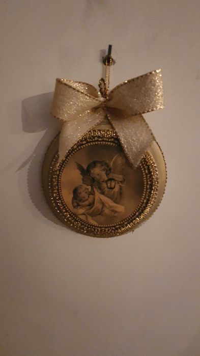 Arte Sacra - Oratório Tríptico e Registo do Anjo da Guarda.