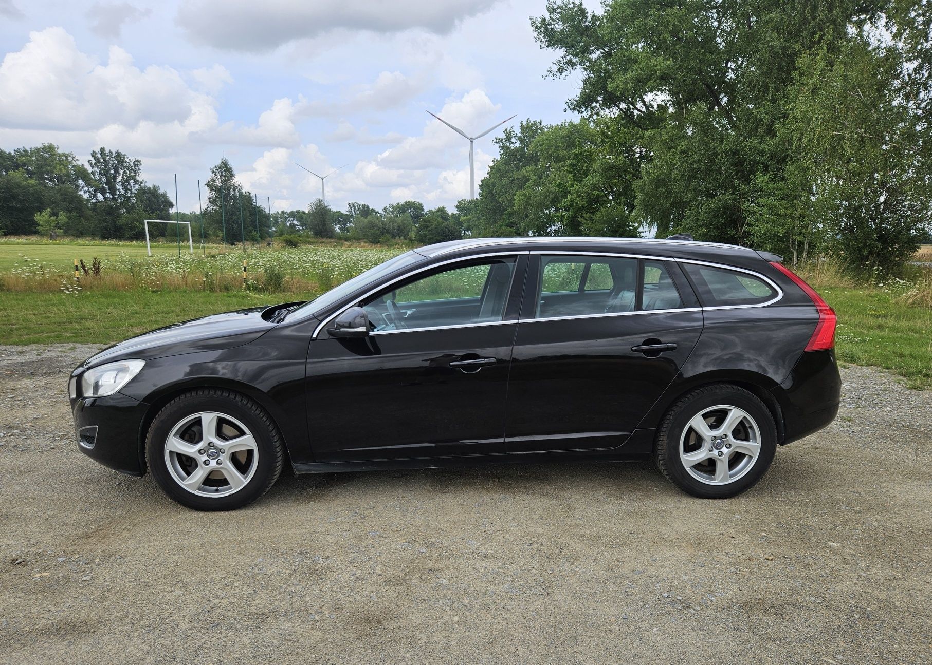 Volvo V60 R-design Bezwypadkowy
