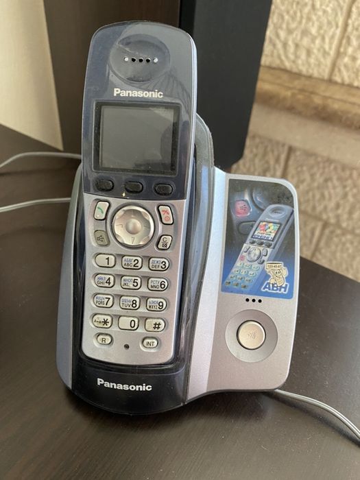 Стационарный радиотелефон PANASONIC
