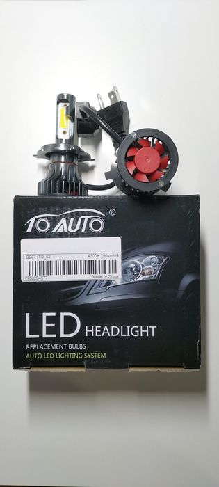 Світлодіодні лампи лед LED H4 12 вольт автосвітло