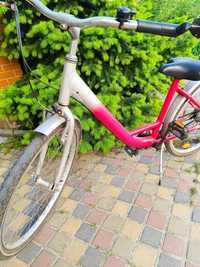 Велосипед б/у дамський/жіночий/ планетарка 28", легкий, з алюмінію
