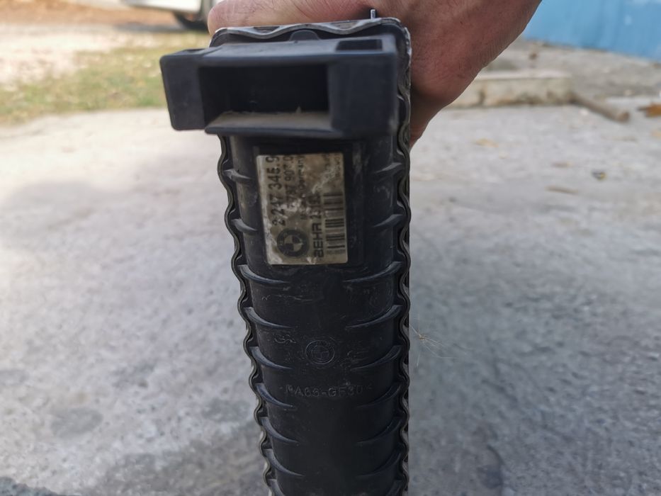 Радіатор охолодження E39