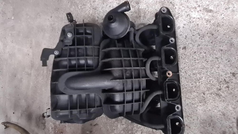 Kolektor ssący BMW f30/32 n20 2.8i