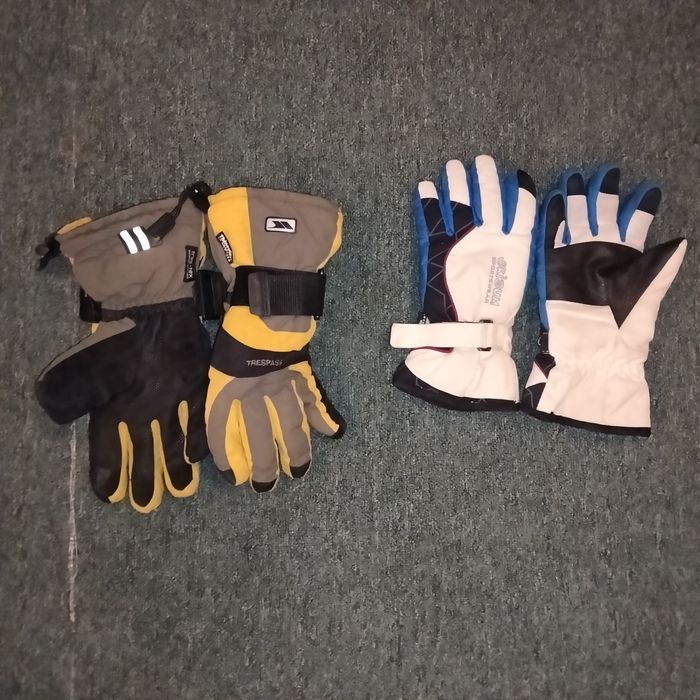 Гірськолижні рукавиці
