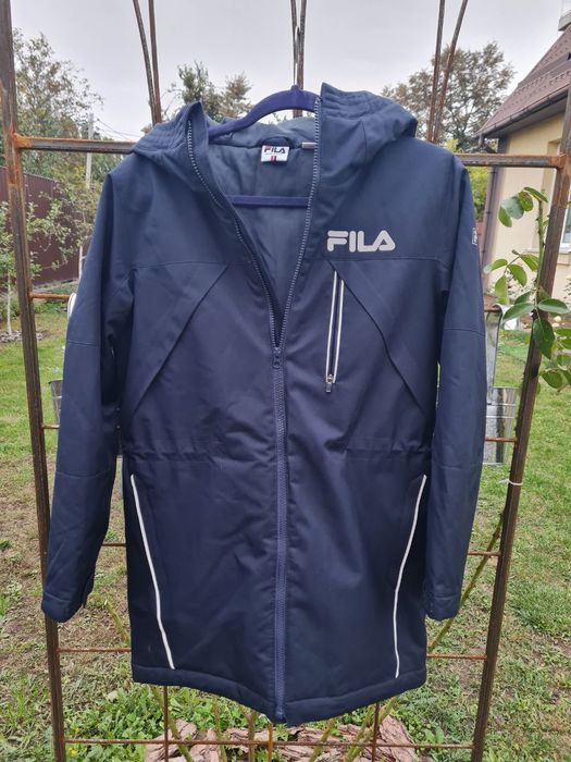 куртка Fila як нова