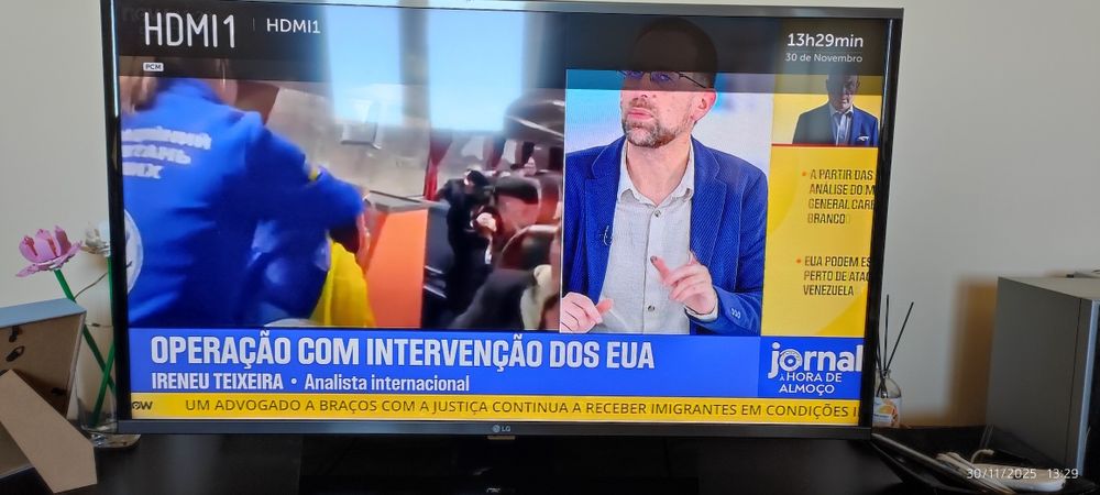 TV LG LF630V - Smart TV