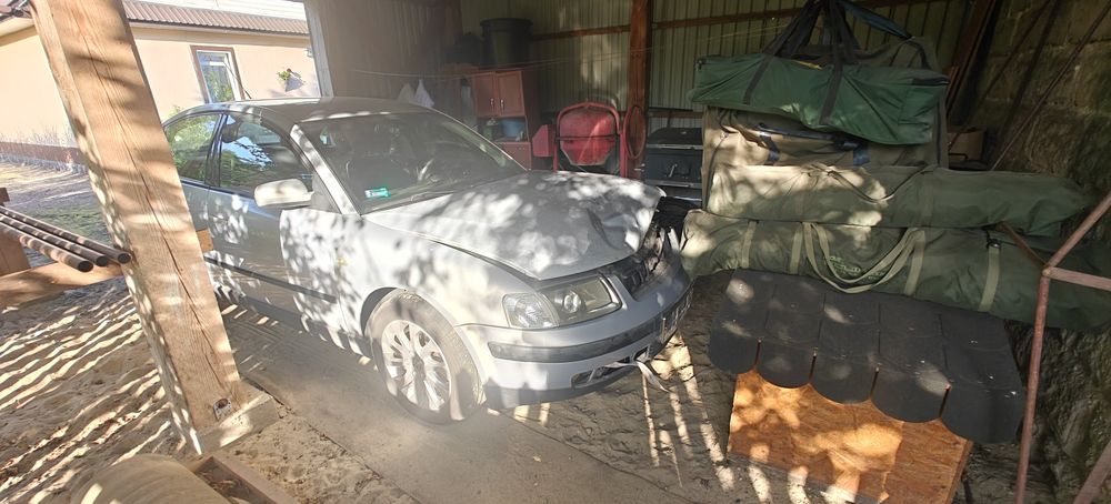 VW Passat 1.6 Ahl lb7z uszkodzony