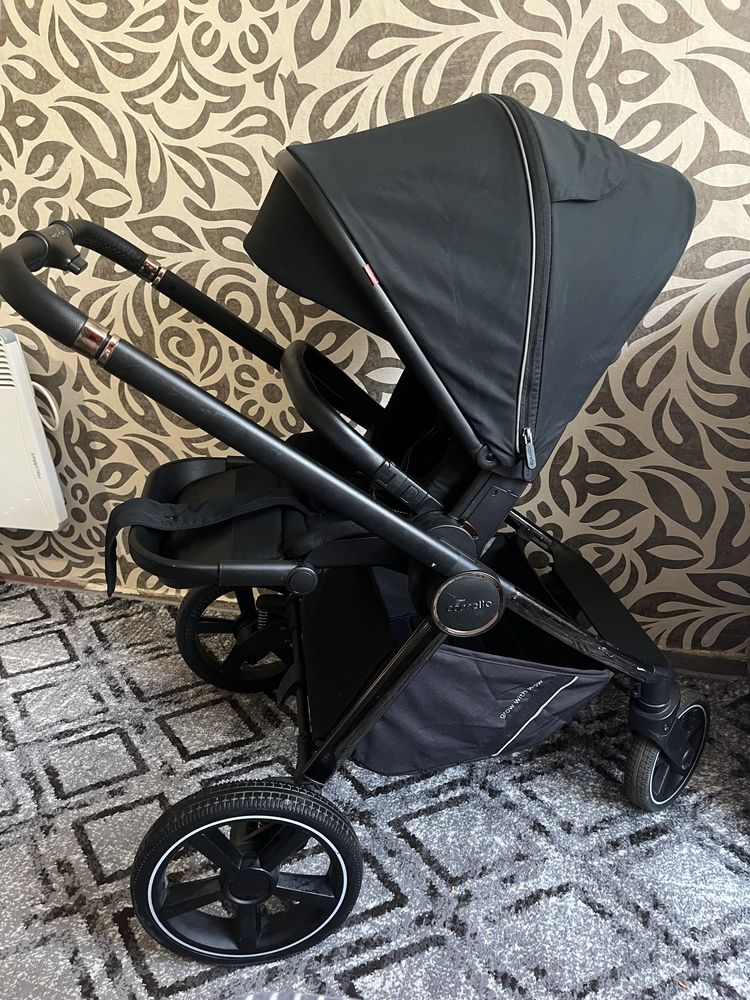 Коляска Carrello Ultimo 2 B 1