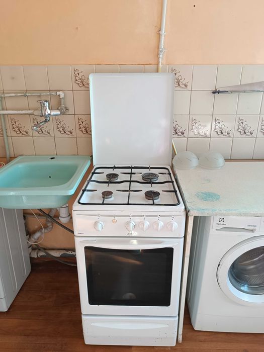 Сдам комнату в коммунальной квартире  3200гр