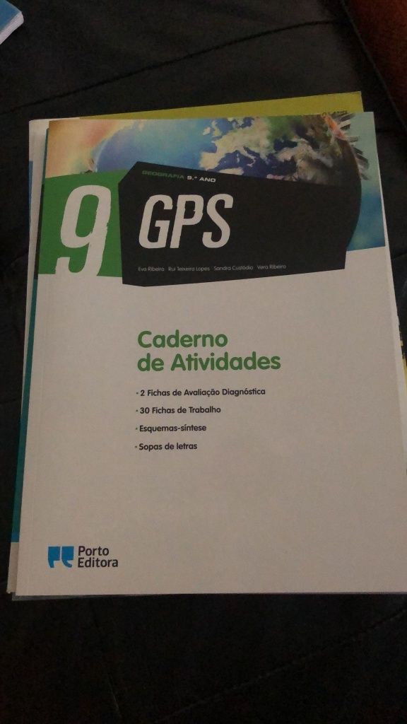 9 GPS Manual e caderno de atividades de geografia 9° ano nunca usados