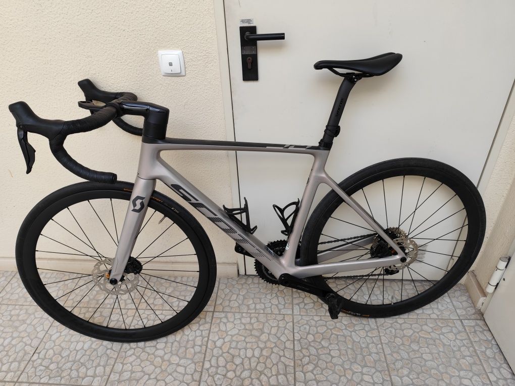 Scott addict RC 10 Di2 12v Aceito retomas