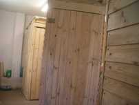 Toaleta drewniana. Wychodek drewniany. WC