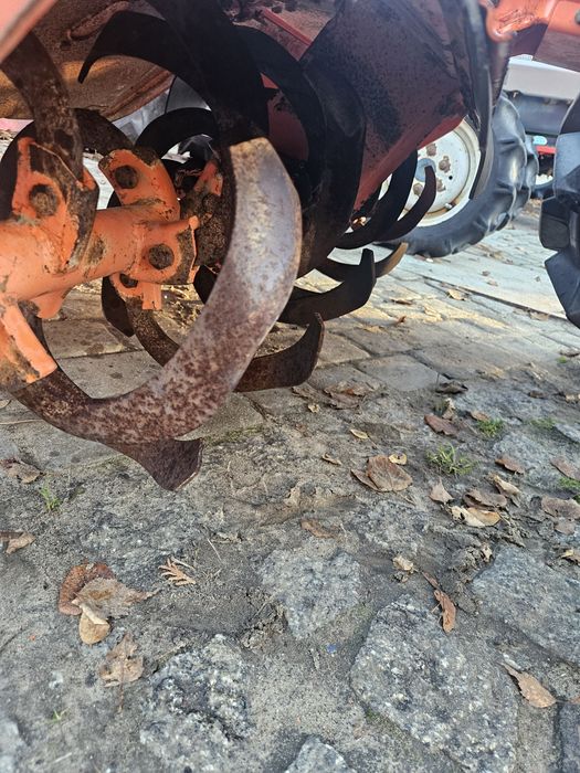 Kubota B7000 4x4 z glebogryzarką mini traktorek japoński yanmar iseki