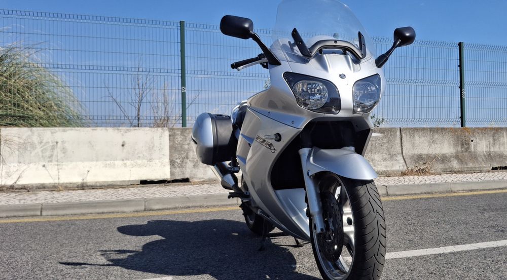 Yamaha FJR 1300 Negociável