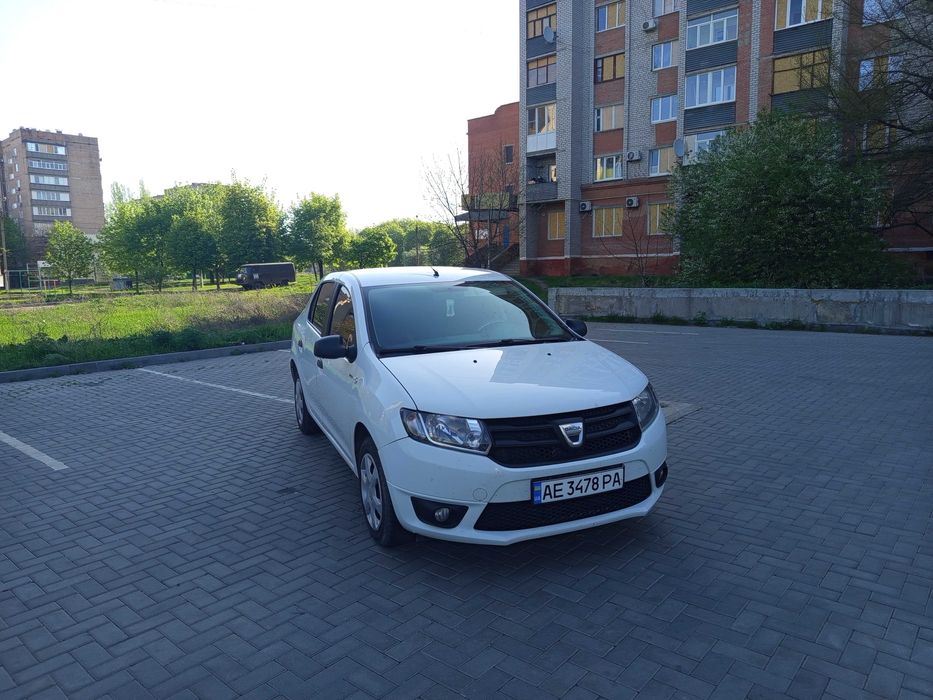 Рено Логан   газ.бензин