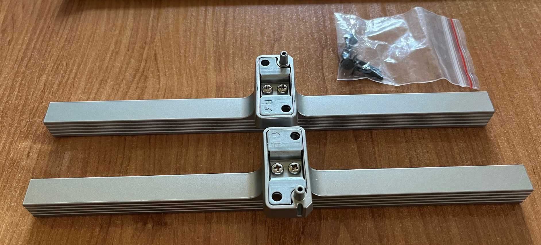Nogi Podstawa stopki do Philips 65PUS7805 srebrne stan bdb.