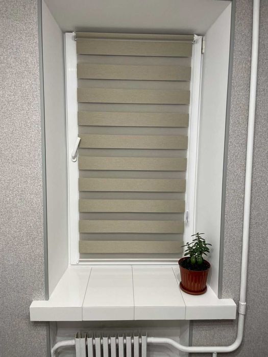 Рулонні жалюзі та ролети «День-Ніч» від виробника в Київі.