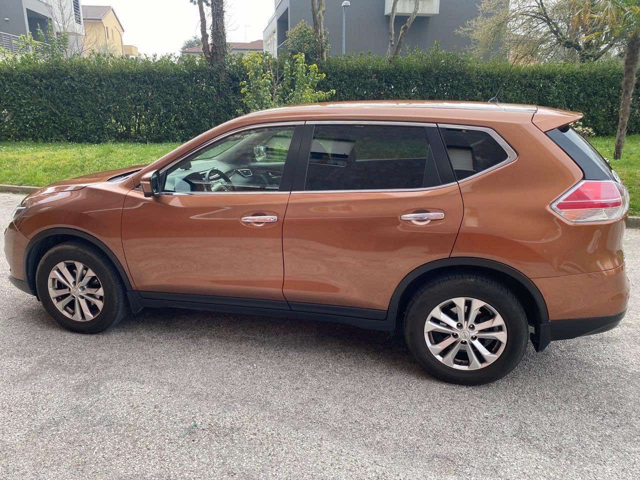 Продам Nissan X-trail 2016 року